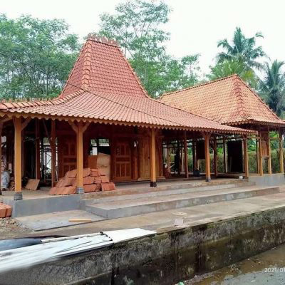 pendopo kayu jati